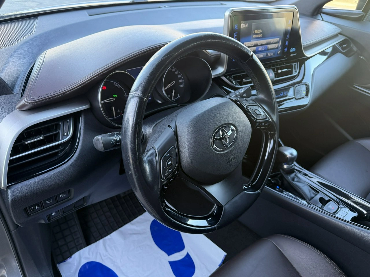 Toyota C-HR - Zdjęcie 20