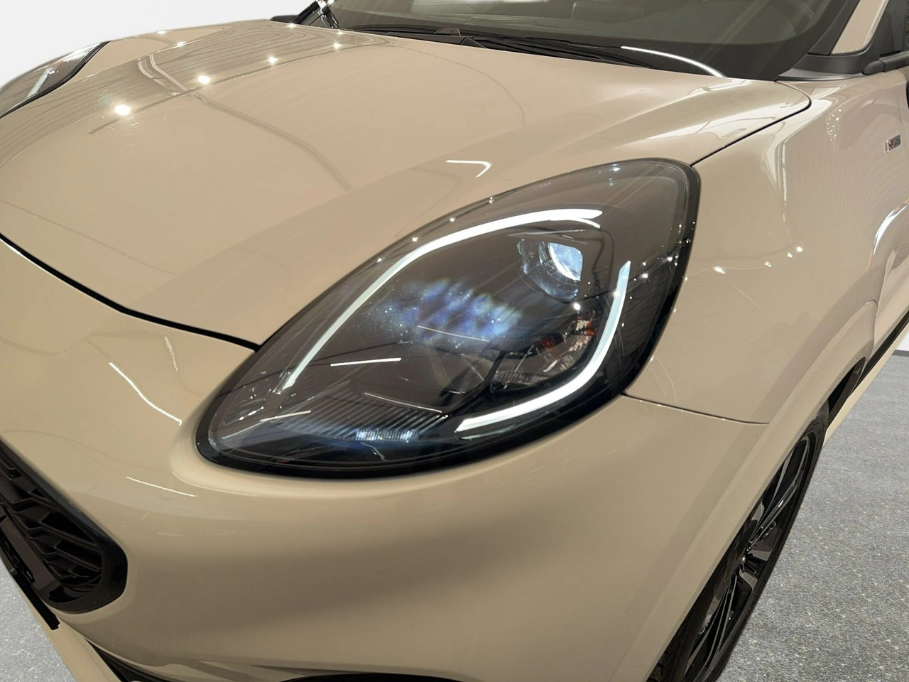 Ford Puma - Zdjęcie 8