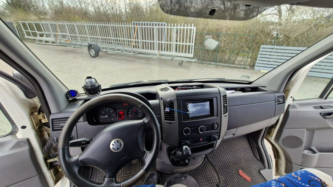 Volkswagen Crafter - Zdjęcie 20