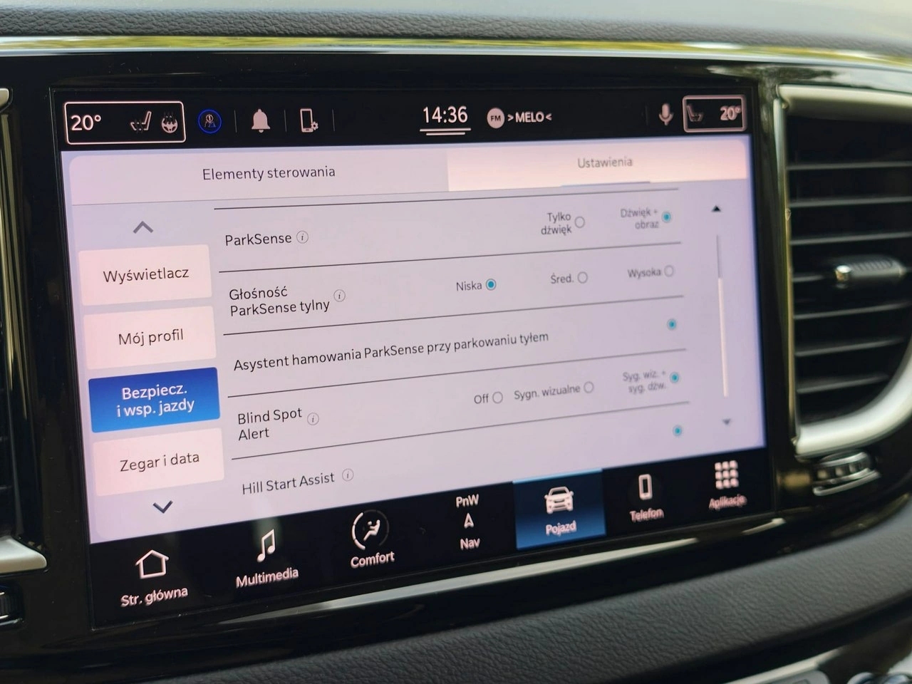 Chrysler Pacifica - Zdjęcie 14