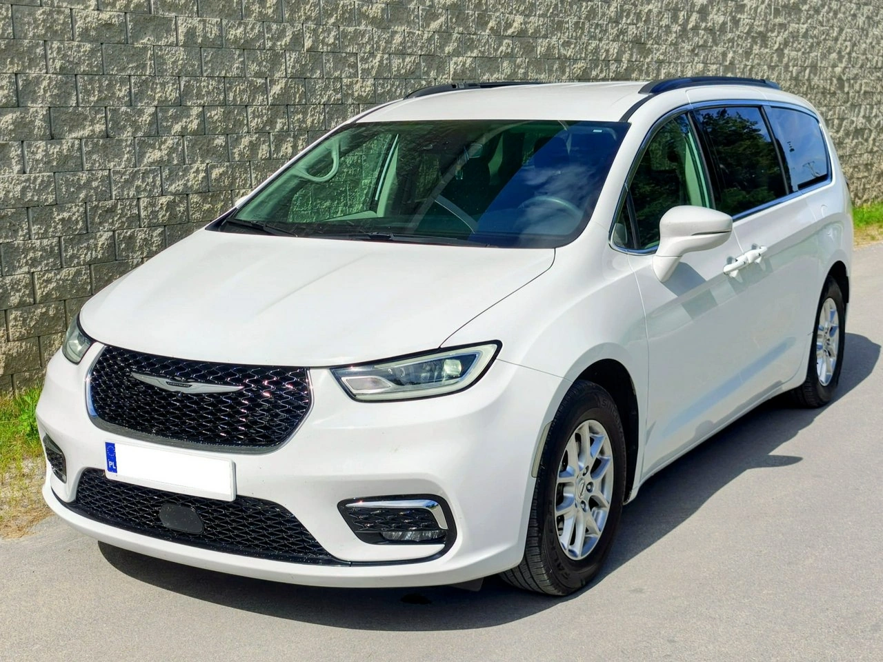 Chrysler Pacifica - Zdjęcie 2