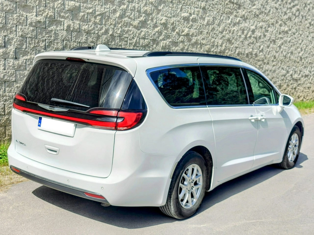 Chrysler Pacifica - Zdjęcie 3