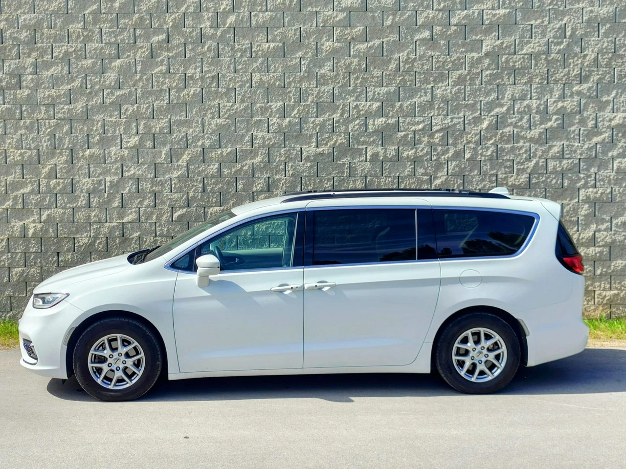 Chrysler Pacifica - Zdjęcie 7