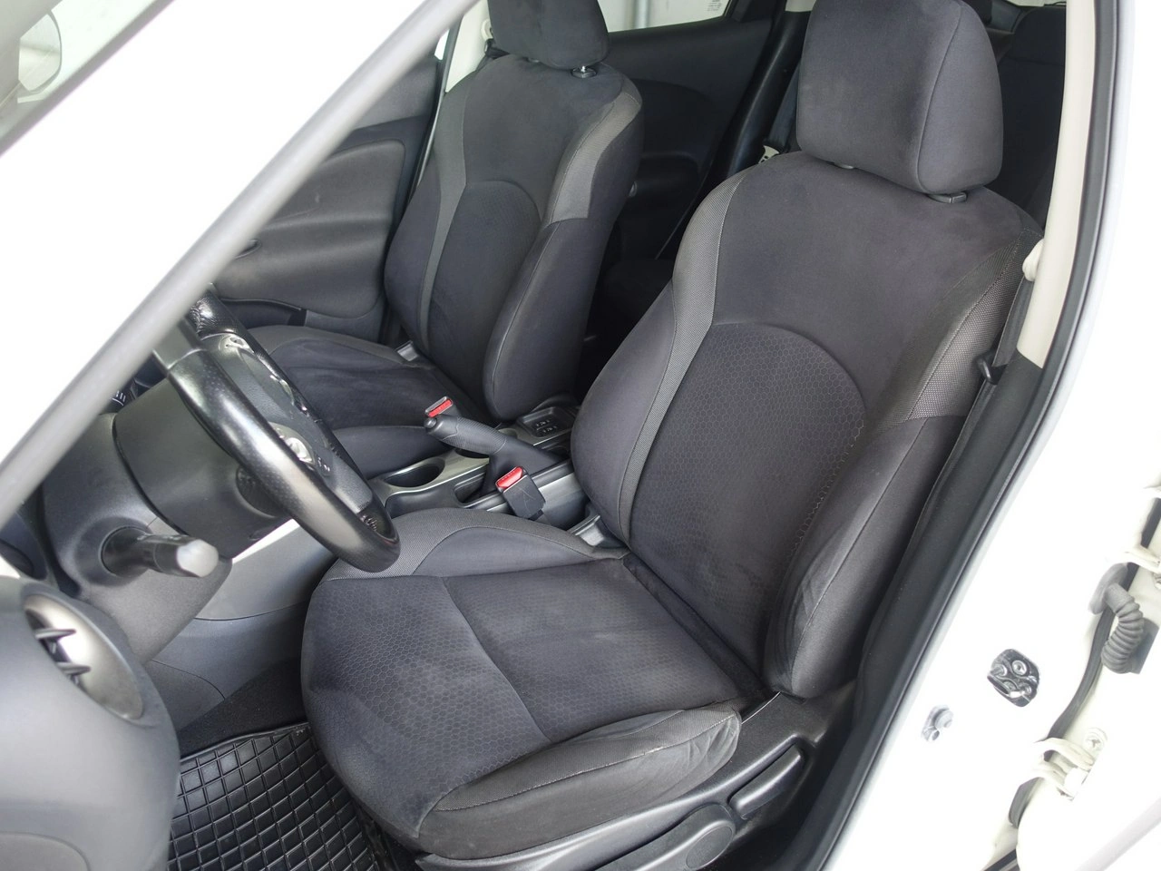 Nissan Juke - Zdjęcie 13