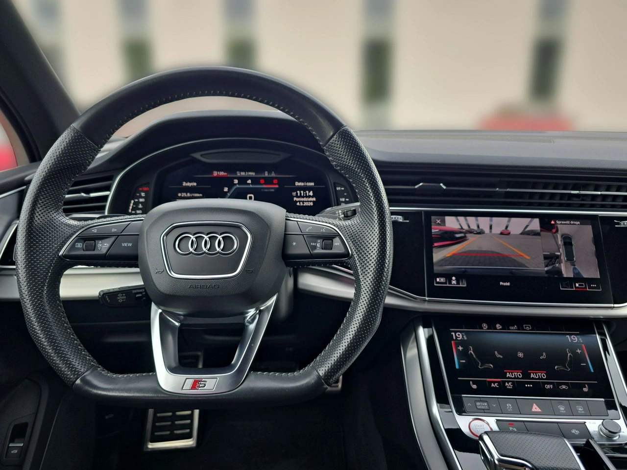 Audi SQ7 - Zdjęcie 9