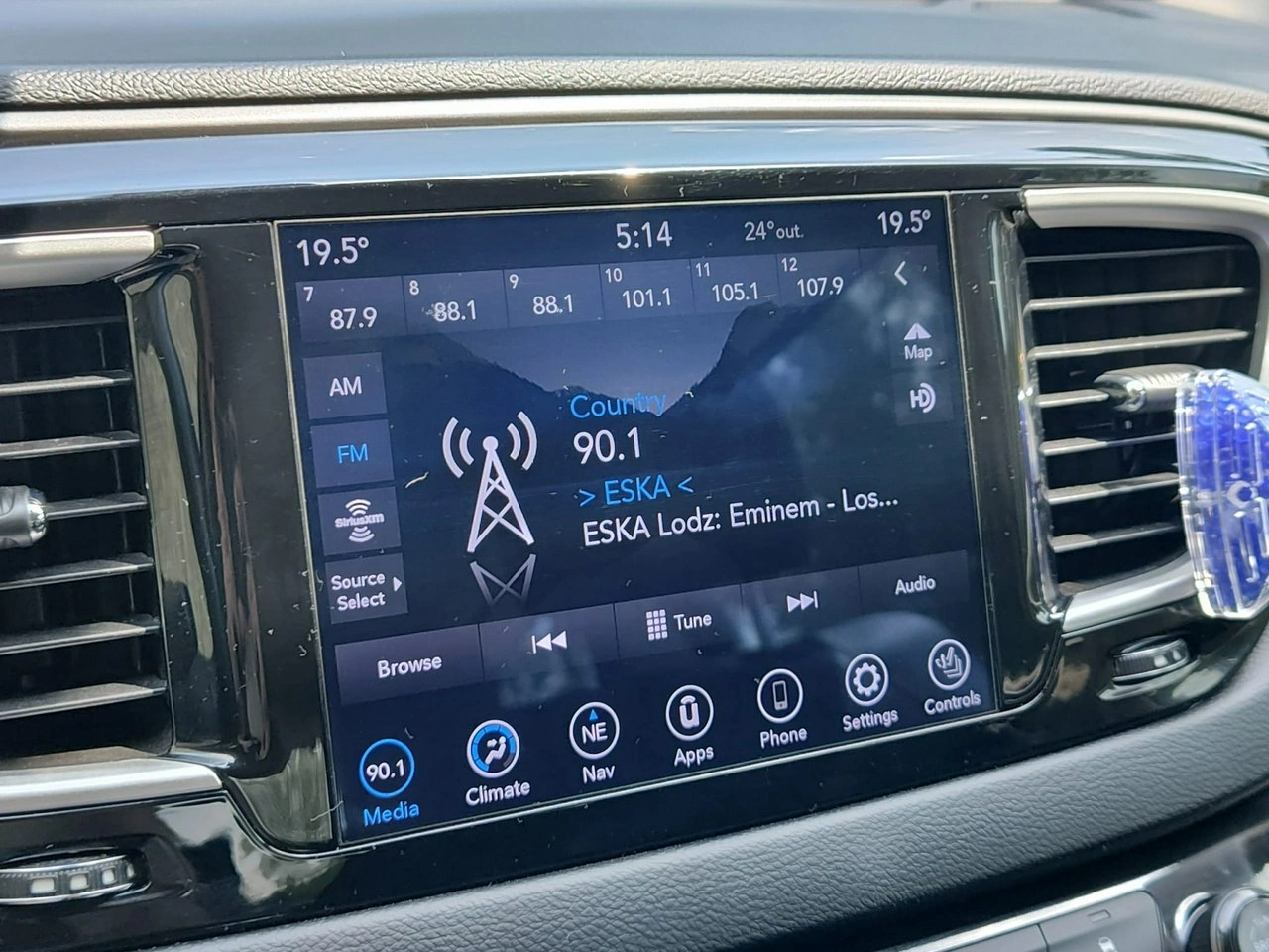 Chrysler Pacifica - Zdjęcie 21