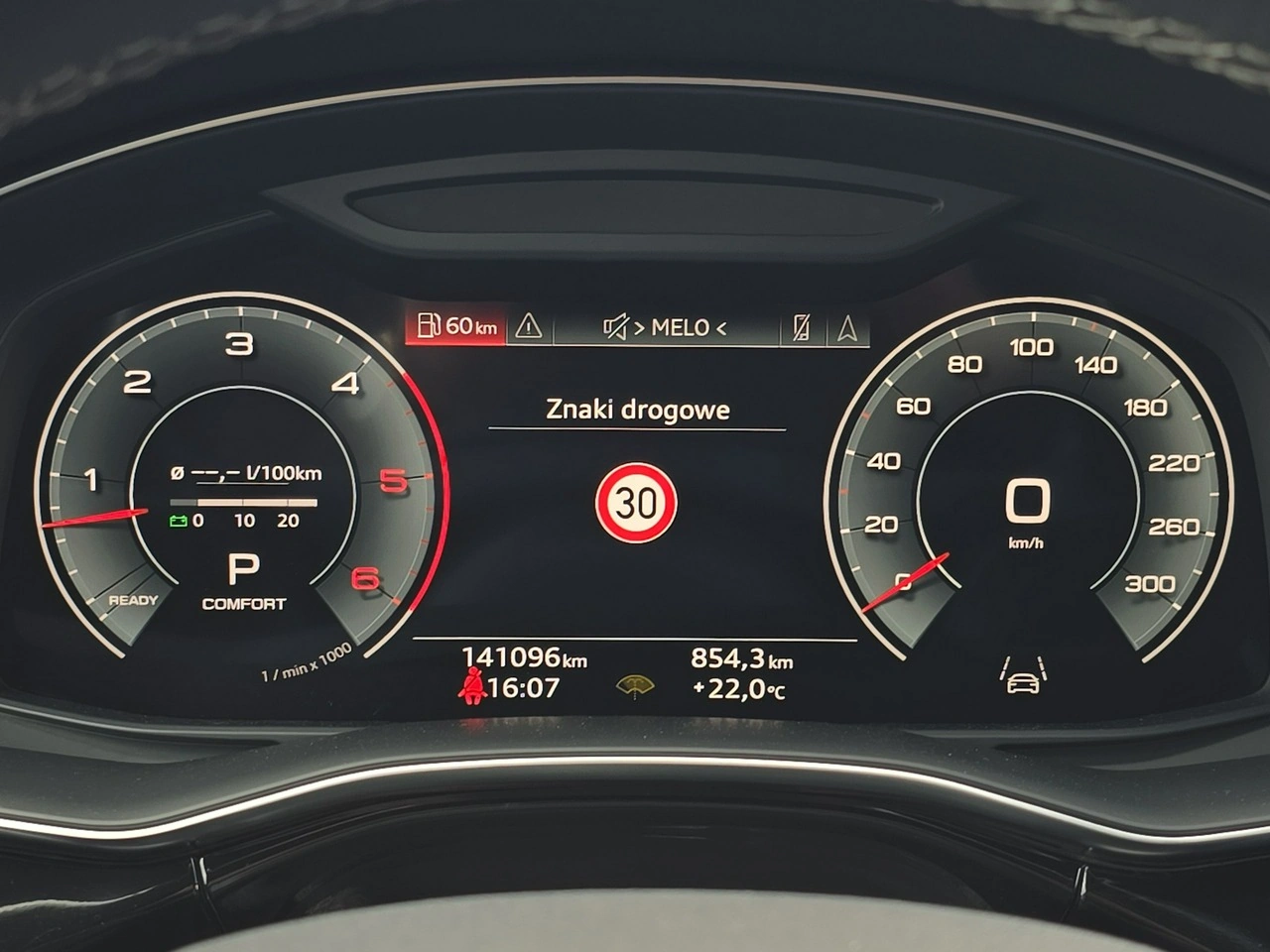Audi Q8 - Zdjęcie 12
