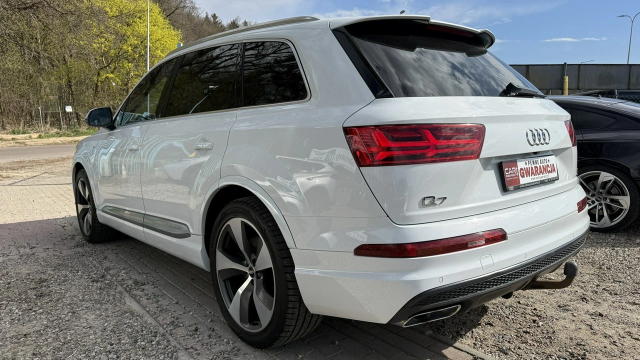 Audi Q7 - Zdjęcie 9