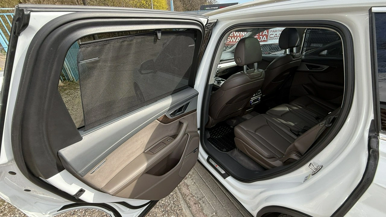 Audi Q7 - Zdjęcie 23