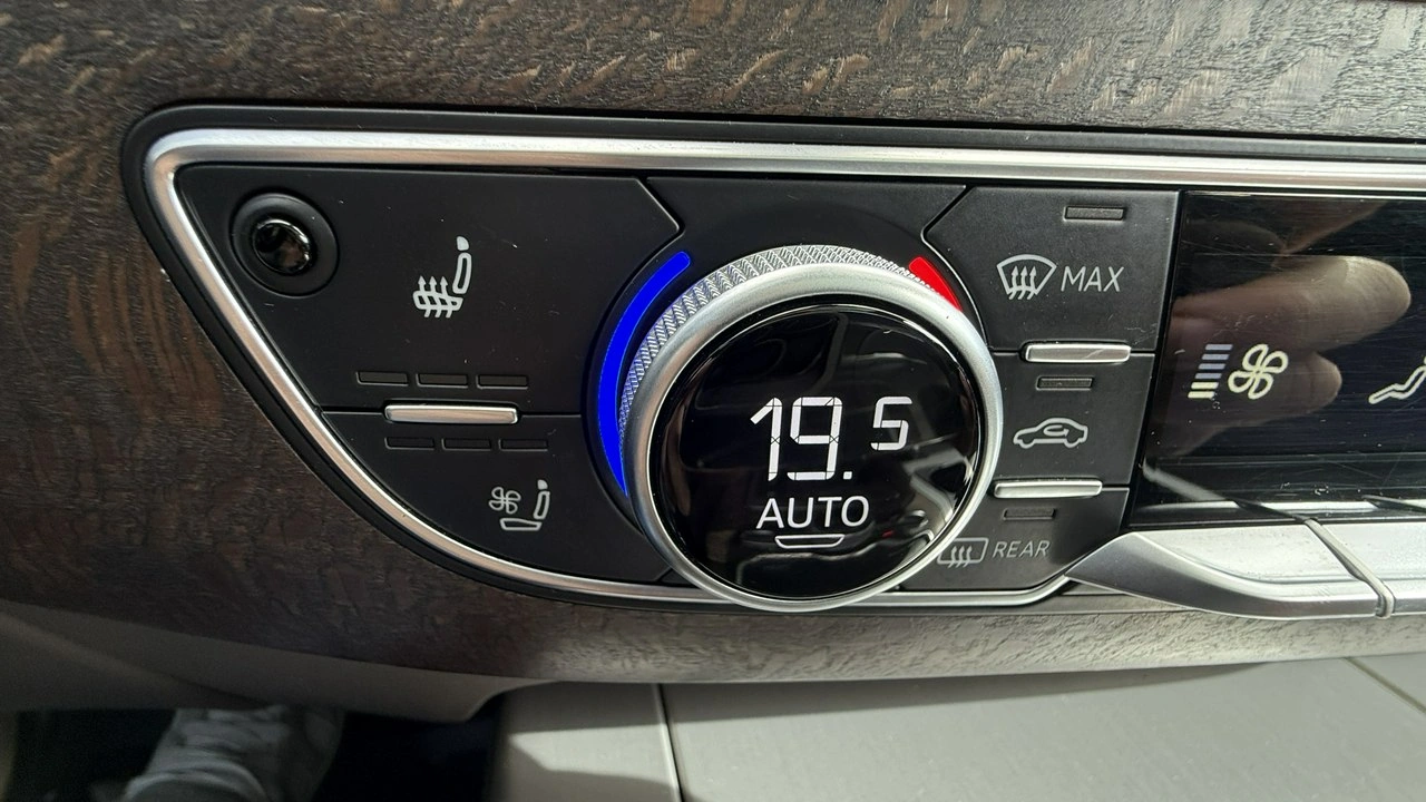 Audi Q7 - Zdjęcie 36