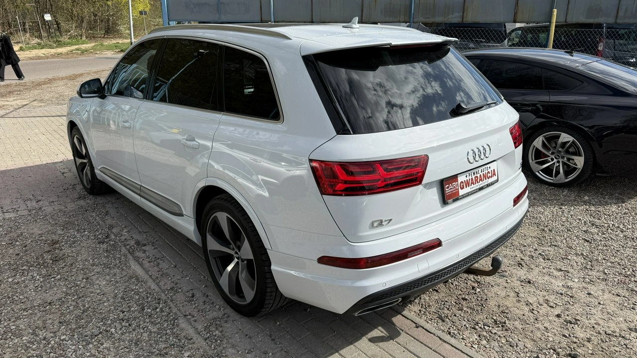Audi Q7 - Zdjęcie 6