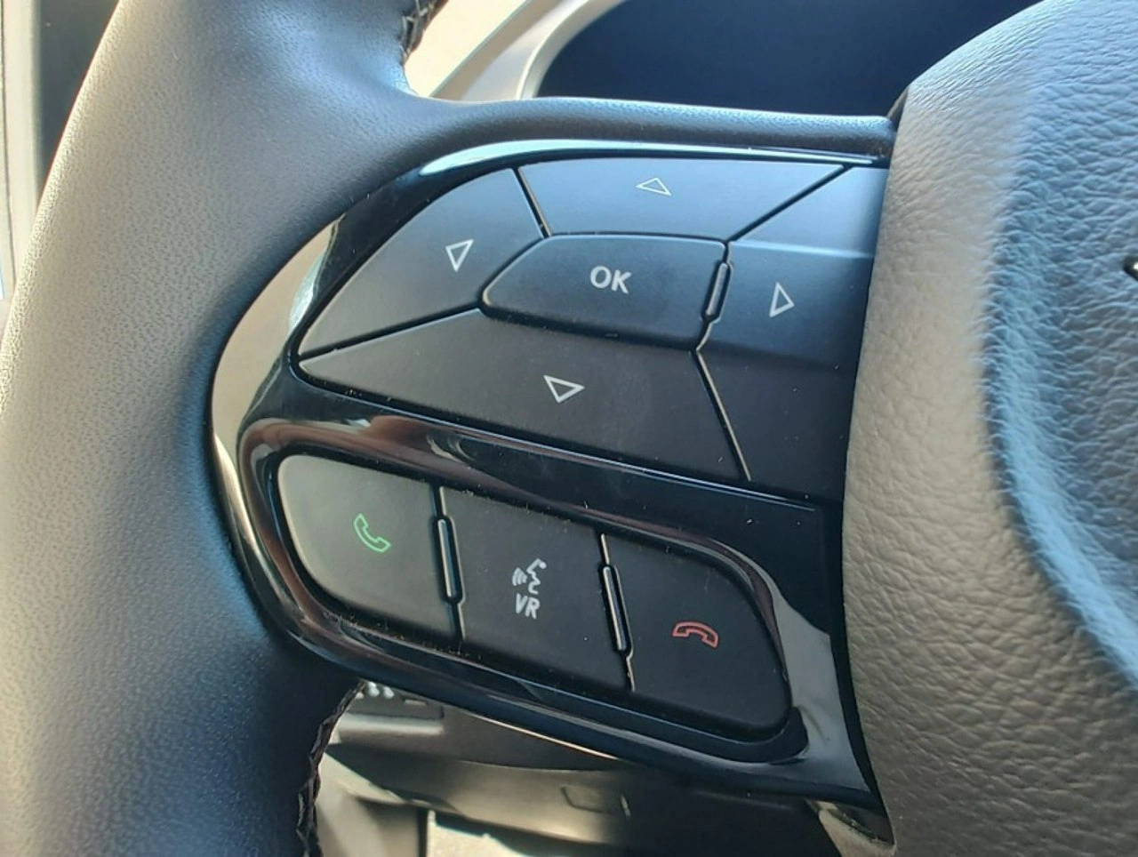 Chrysler Pacifica - Zdjęcie 13