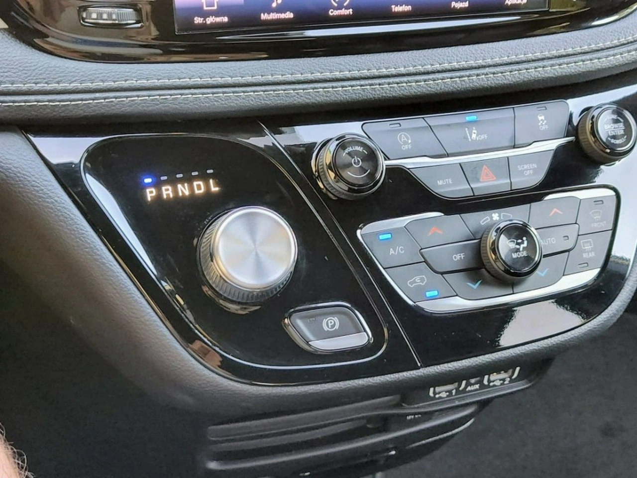 Chrysler Pacifica - Zdjęcie 16