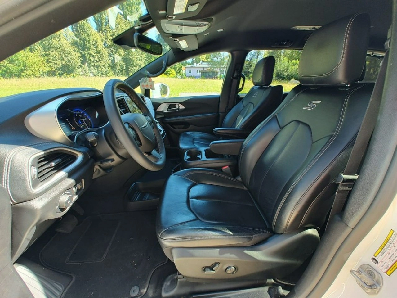 Chrysler Pacifica - Zdjęcie 7