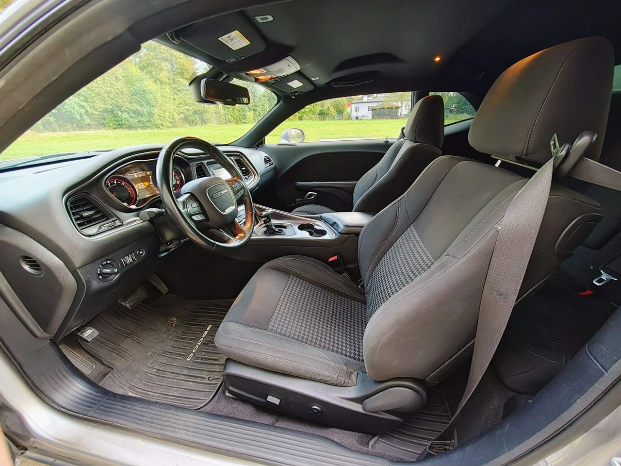 Dodge Challenger - Zdjęcie 9