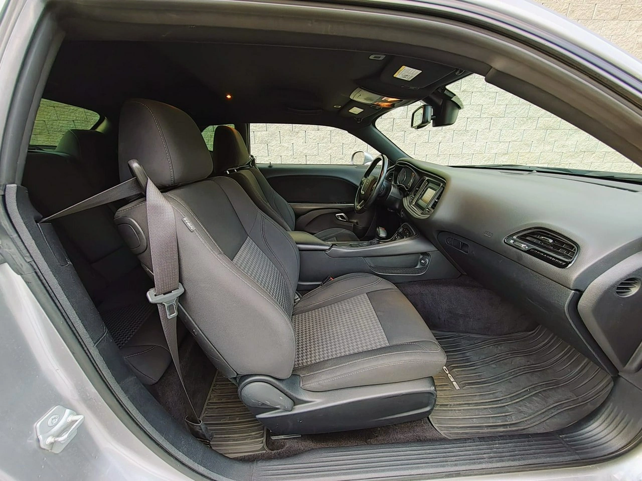 Dodge Challenger - Zdjęcie 10