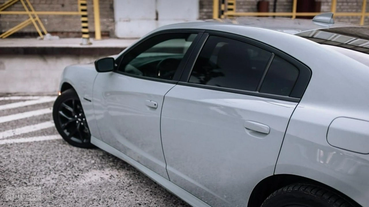 Dodge Charger - Zdjęcie 12