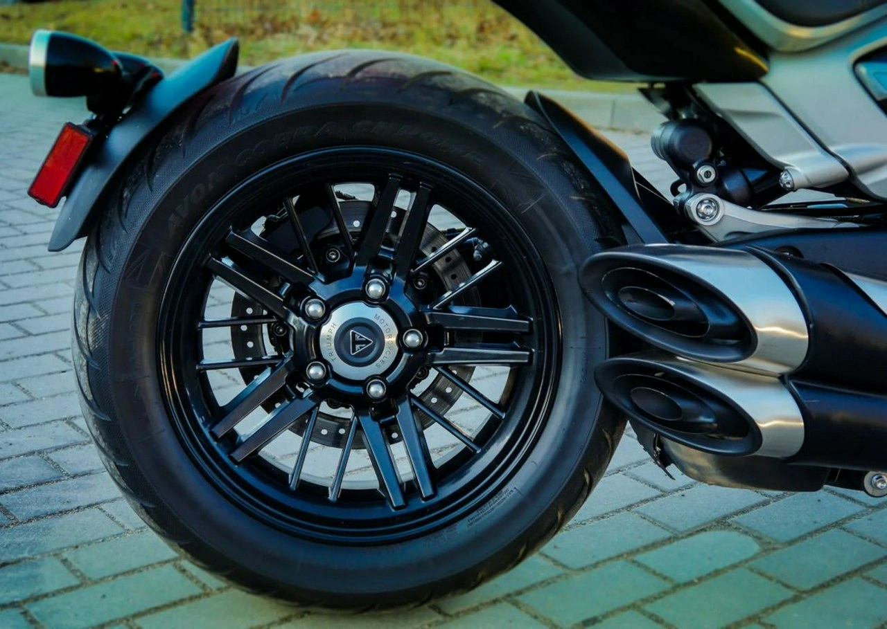 Triumph Rocket - Zdjęcie 12
