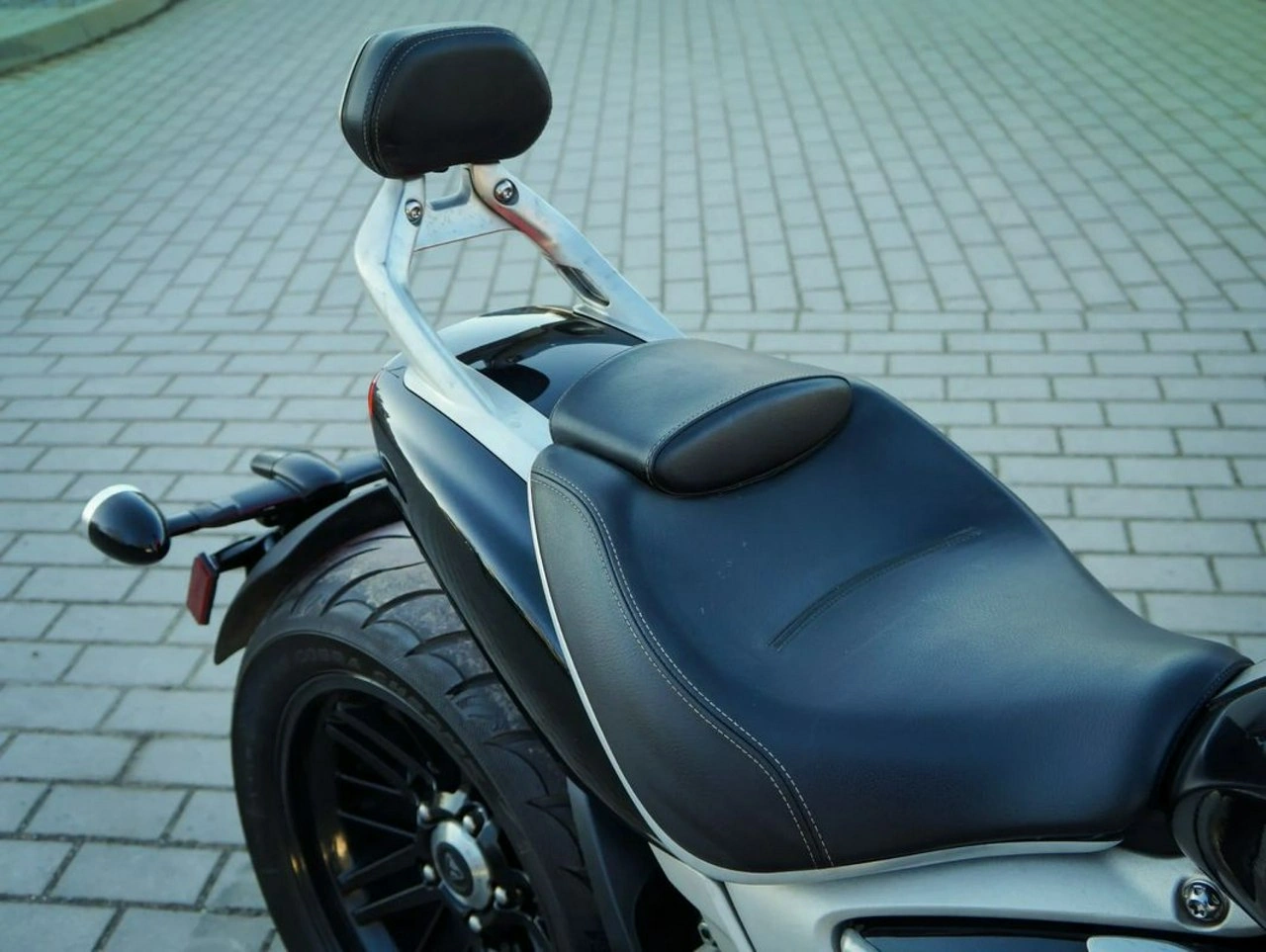 Triumph Rocket - Zdjęcie 15