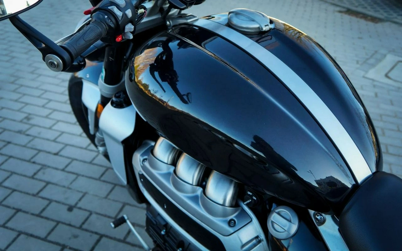 Triumph Rocket - Zdjęcie 17