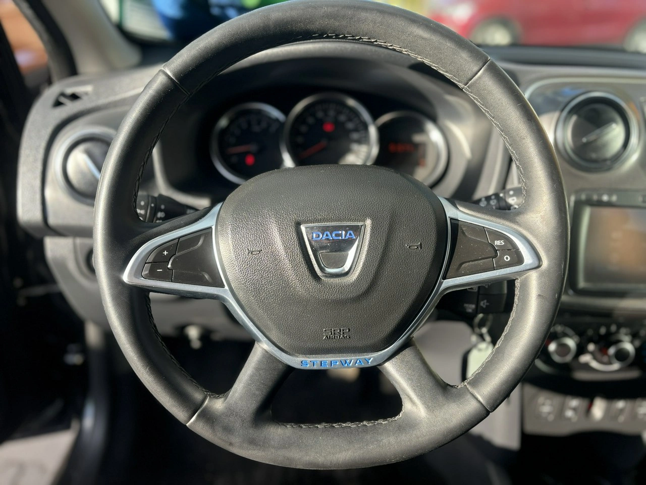 Dacia Sandero Stepway - Zdjęcie 9