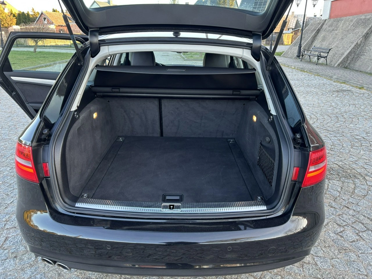 Audi A4 - Zdjęcie 21