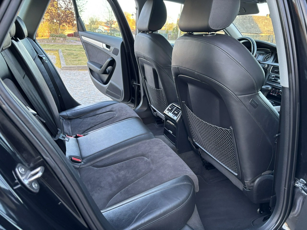 Audi A4 - Zdjęcie 23