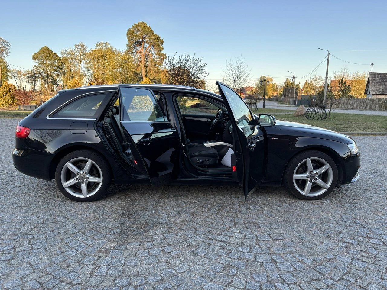 Audi A4 - Zdjęcie 27