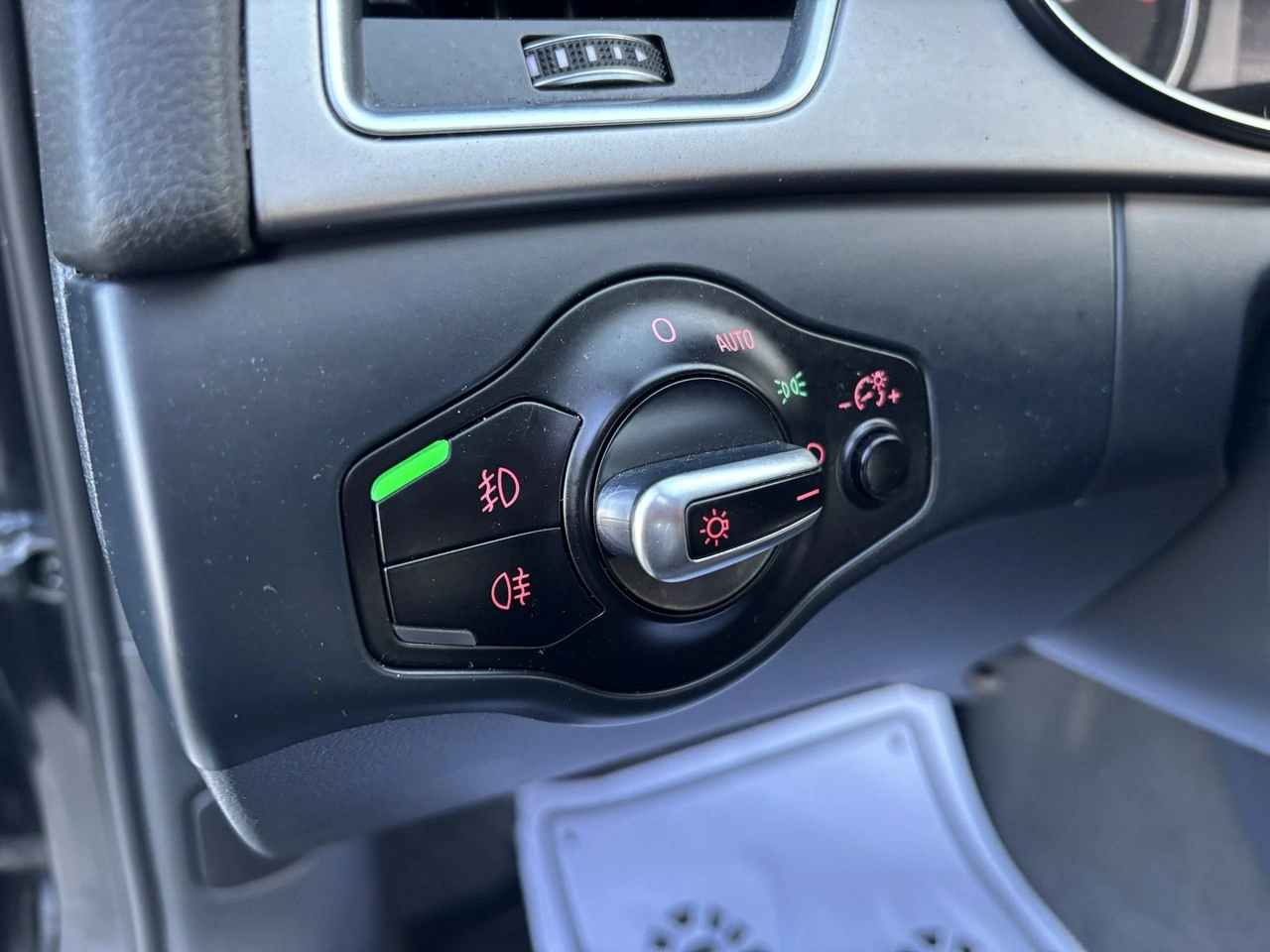 Audi A4 - Zdjęcie 30