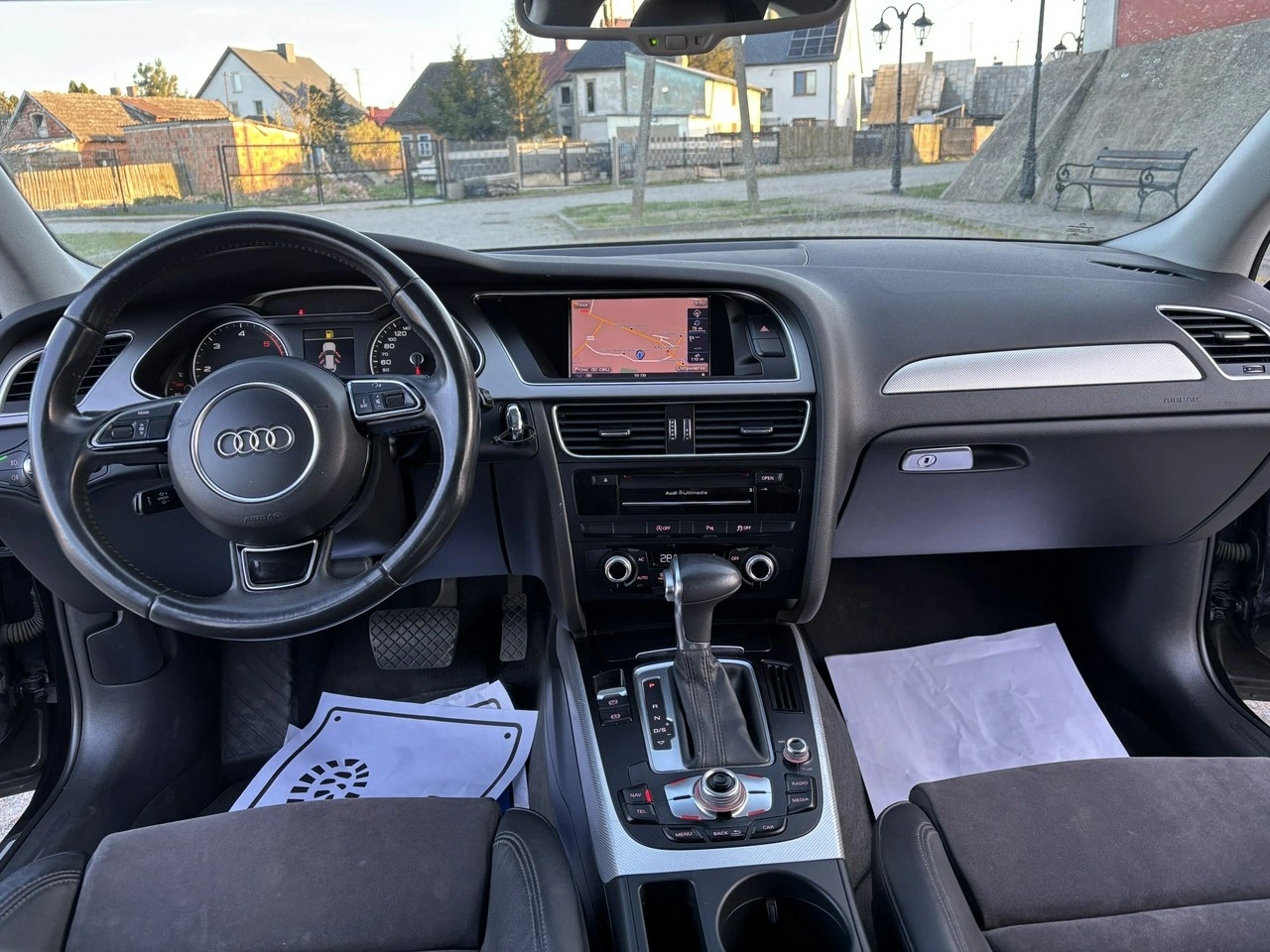 Audi A4 - Zdjęcie 36