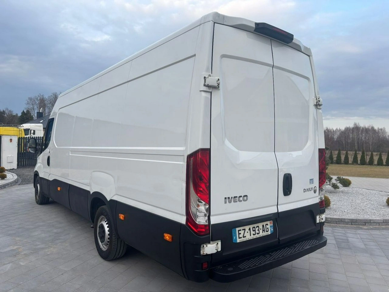Iveco Daily - Zdjęcie 20