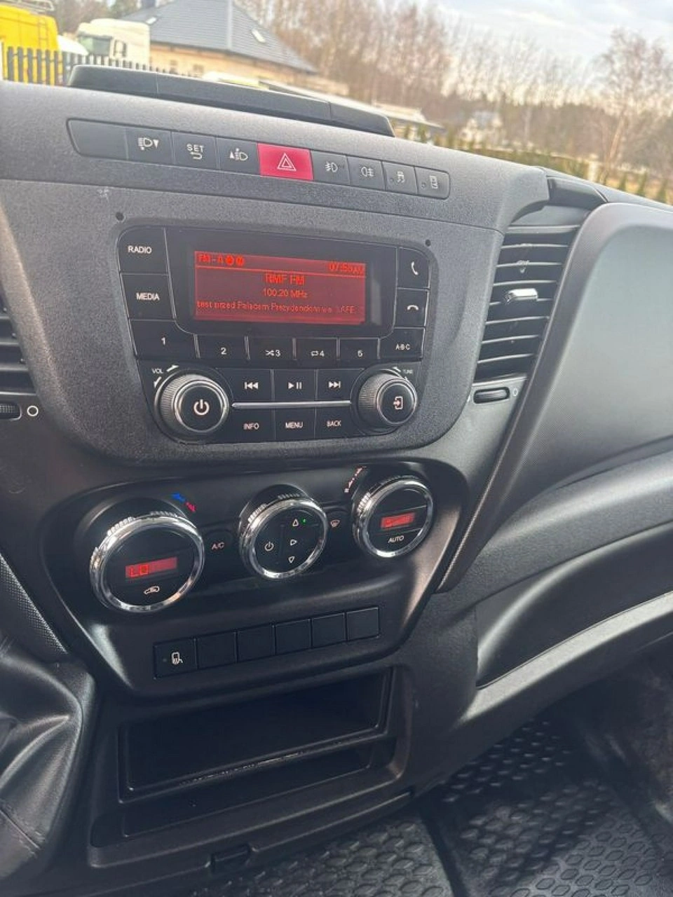 Iveco Daily - Zdjęcie 28