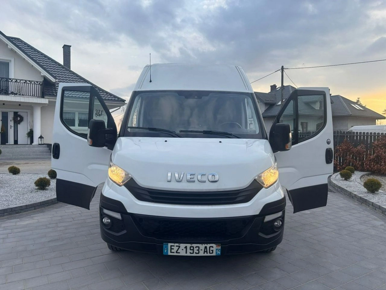 Iveco Daily - Zdjęcie 34