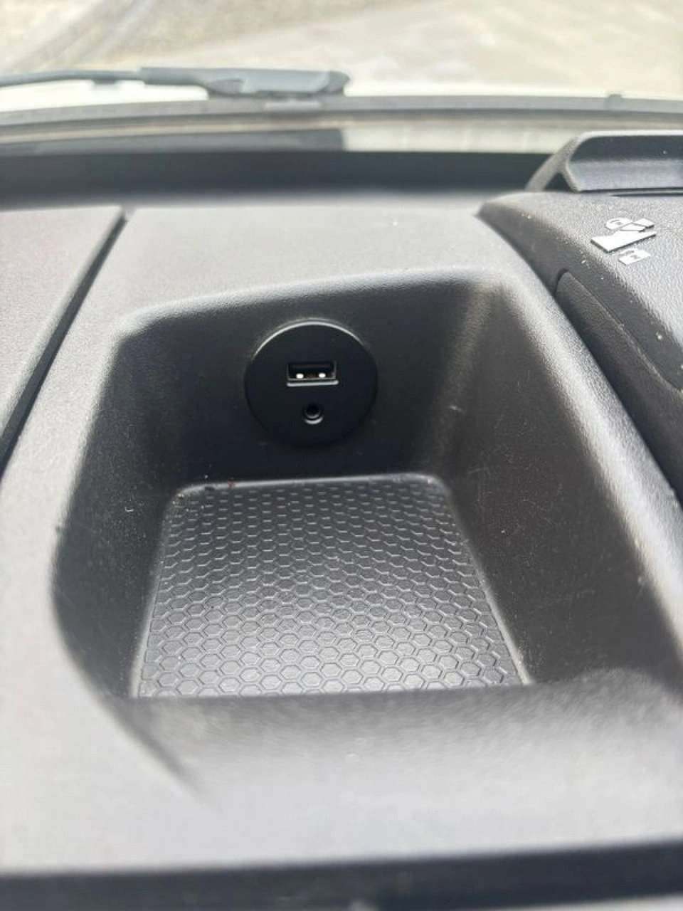 Iveco Daily - Zdjęcie 37