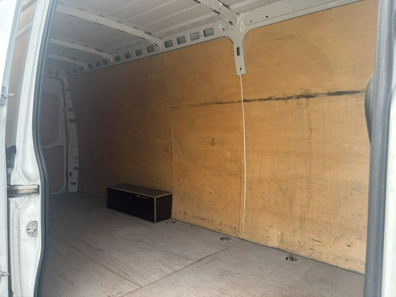 Iveco Daily - Zdjęcie 7