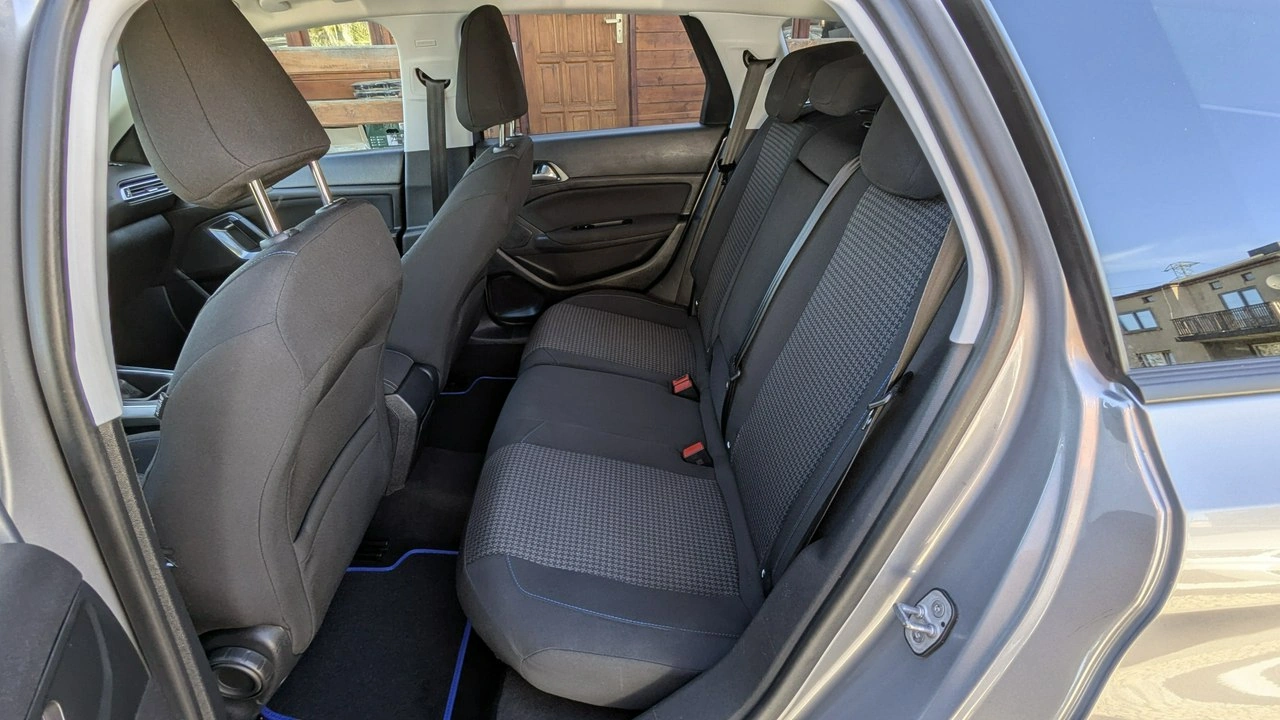 Peugeot 308 SW - Zdjęcie 15