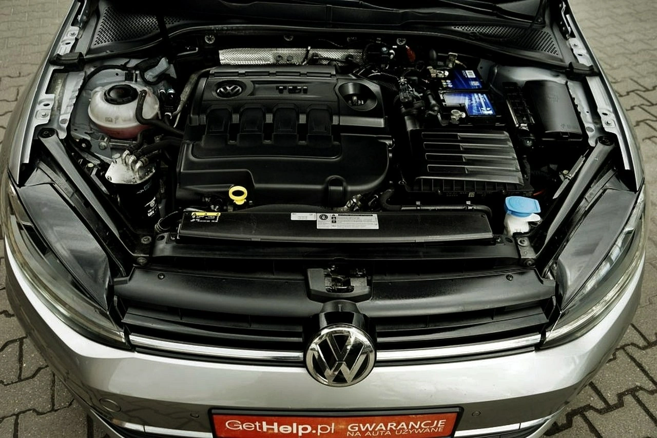 Volkswagen Golf - Zdjęcie 12