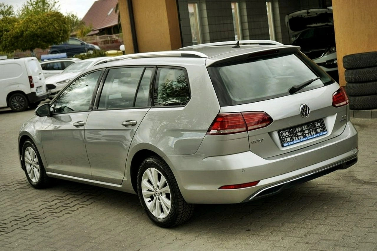 Volkswagen Golf - Zdjęcie 2