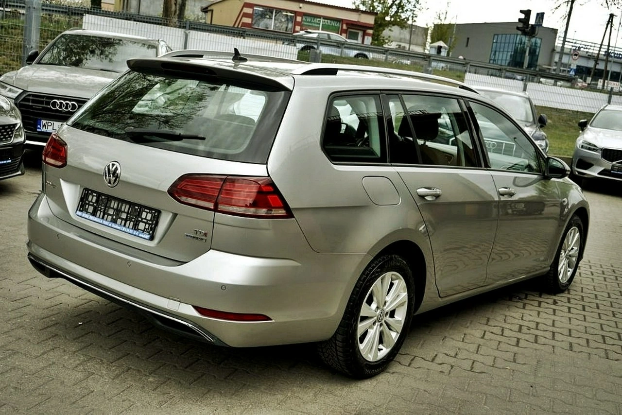 Volkswagen Golf - Zdjęcie 6