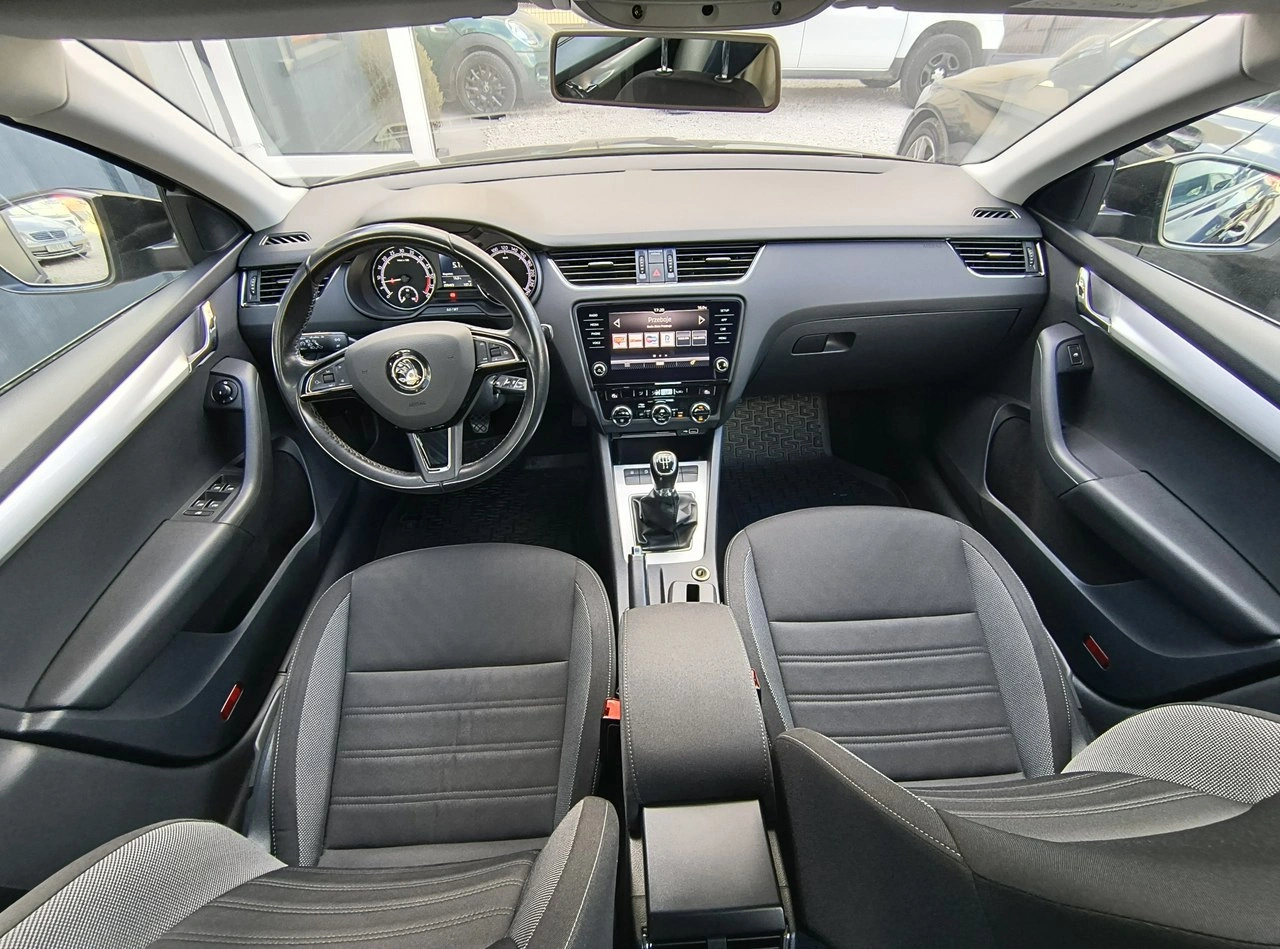 Skoda Octavia - Zdjęcie 46