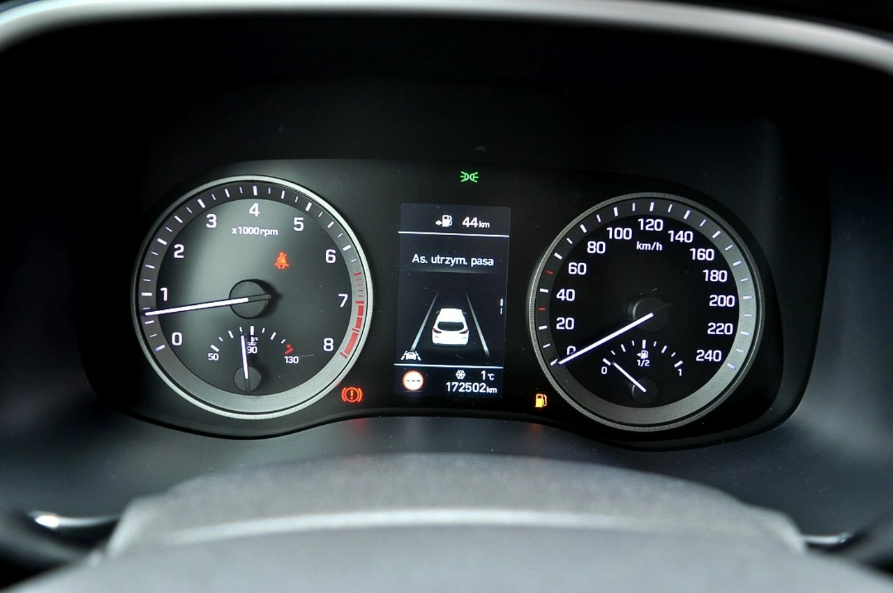 Hyundai Tucson - Zdjęcie 21