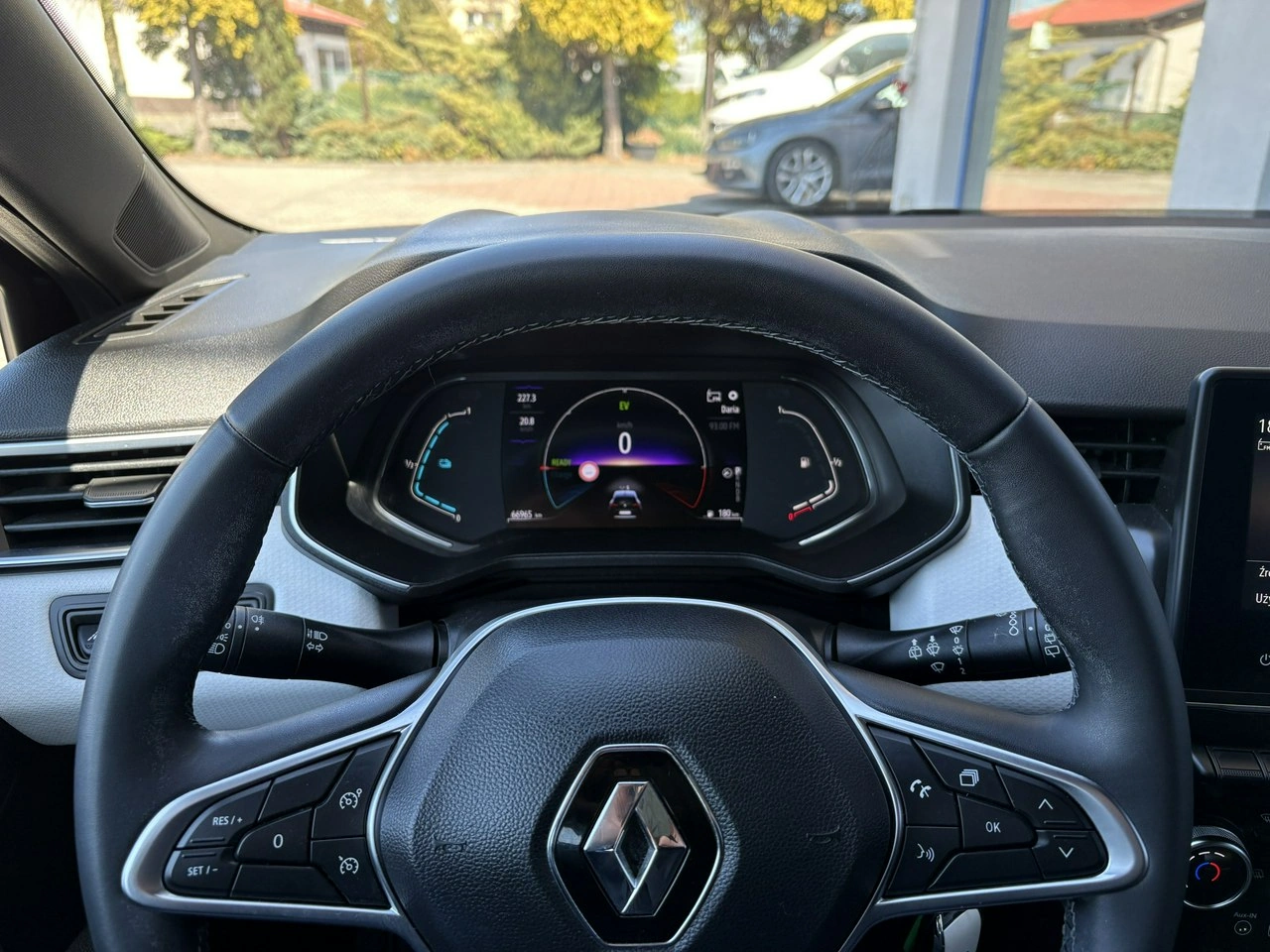 Renault Clio - Zdjęcie 16