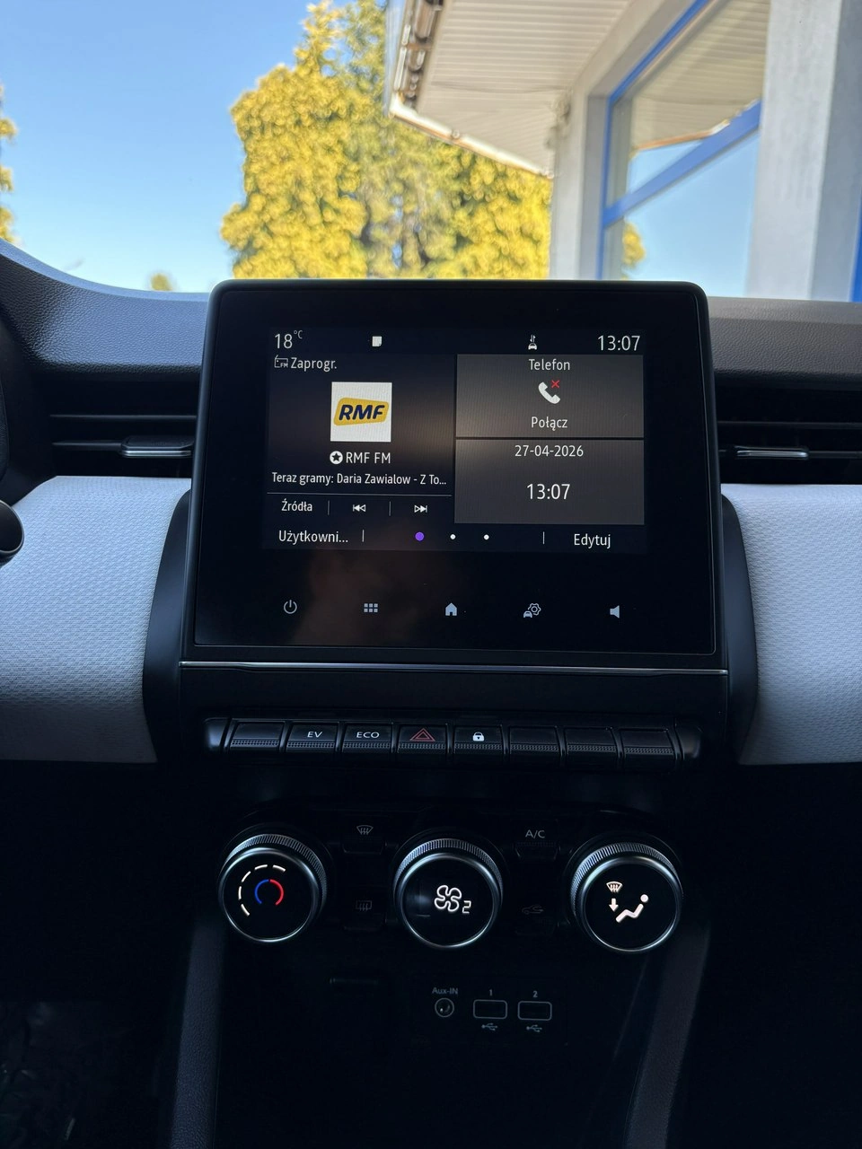 Renault Clio - Zdjęcie 19