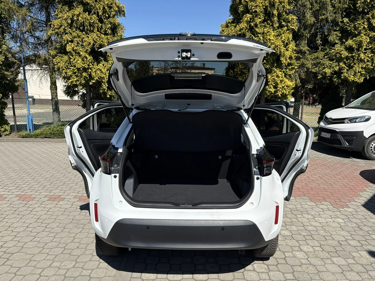 Toyota Yaris Cross - Zdjęcie 23