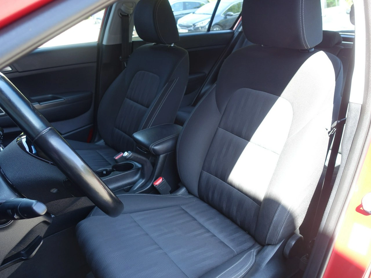 Kia Sportage - Zdjęcie 11