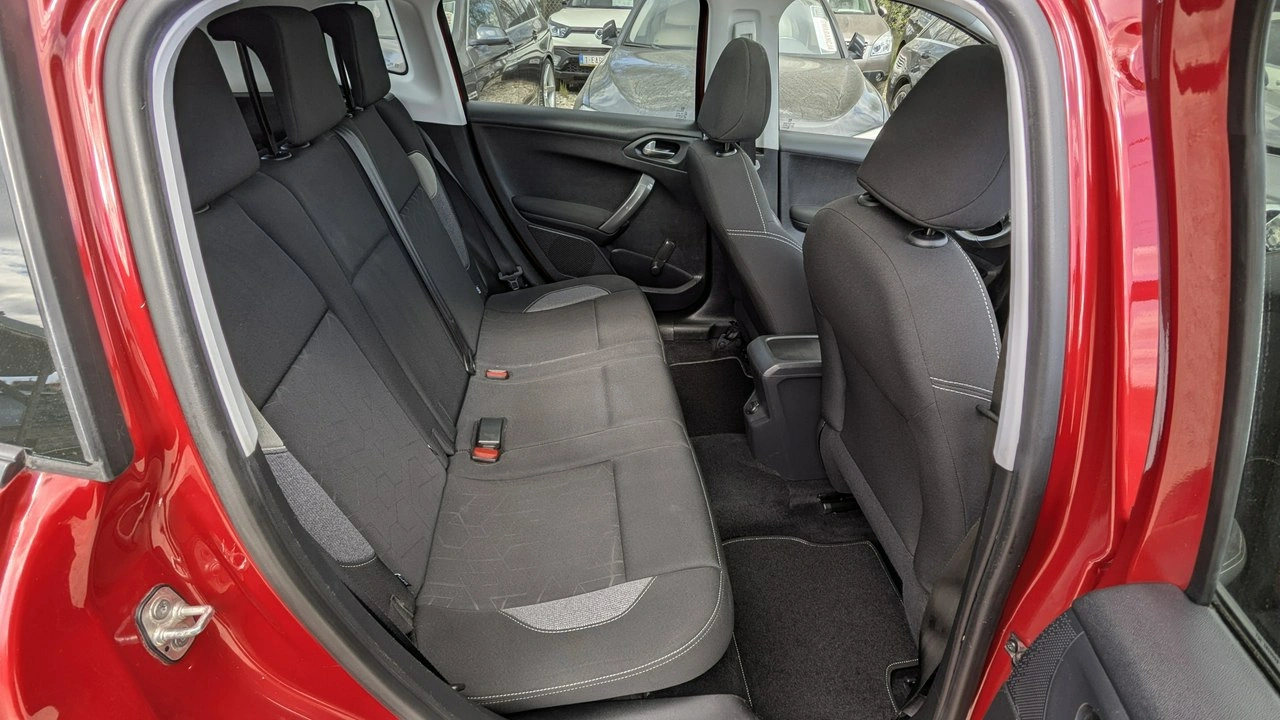 Peugeot 2008 - Zdjęcie 16