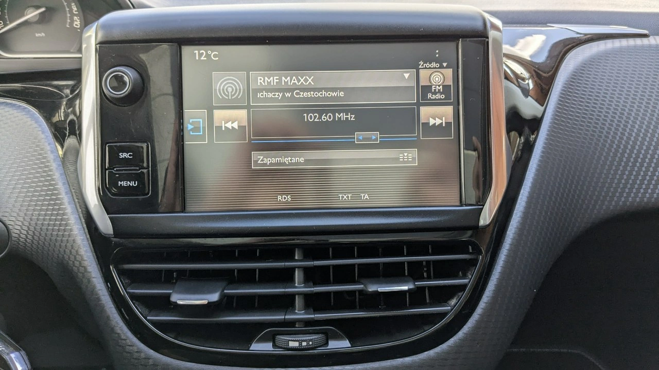 Peugeot 2008 - Zdjęcie 25