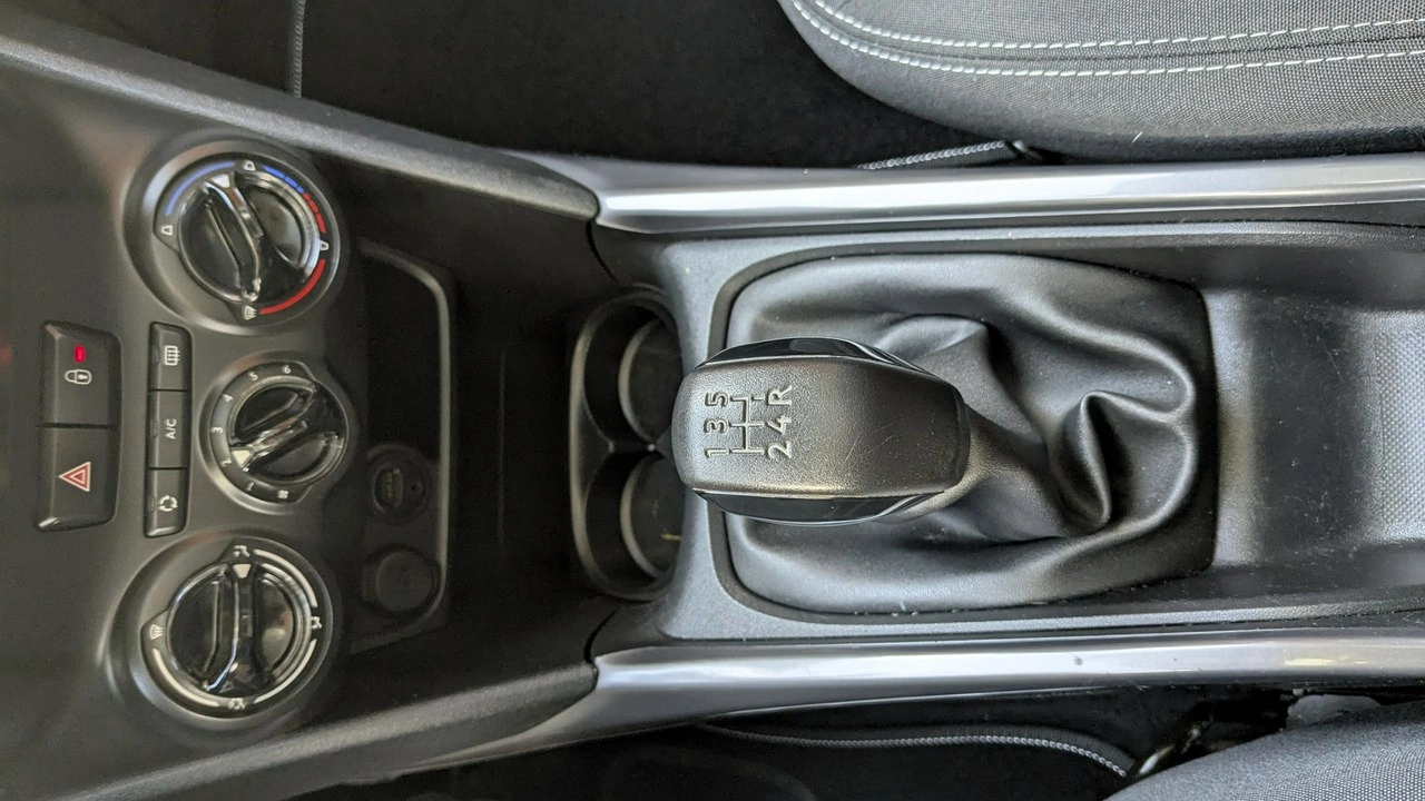 Peugeot 2008 - Zdjęcie 30