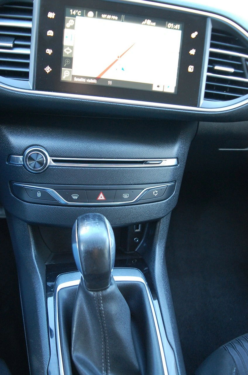 Peugeot 308 - Zdjęcie 22