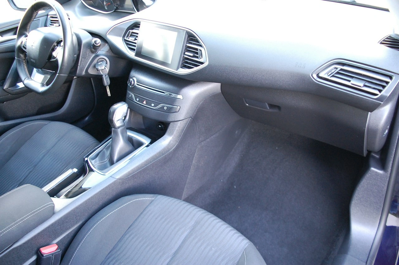 Peugeot 308 - Zdjęcie 23